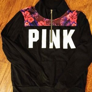 VS 💗PINK floral black quarter zip